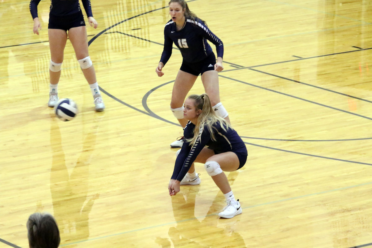 York VB vs Milford (4).jpg